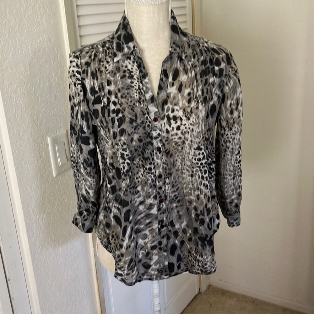 Gloria Vanderbilt Stylish Leopard Print Women's Top size S